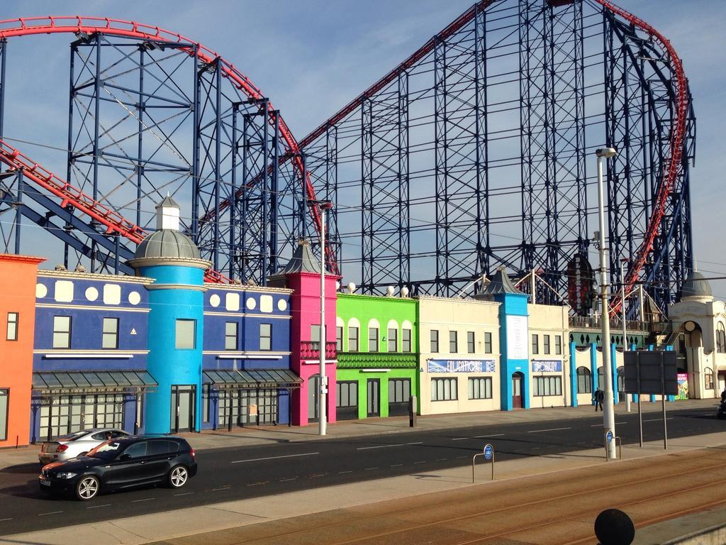 Corona Blackpool Exterior foto